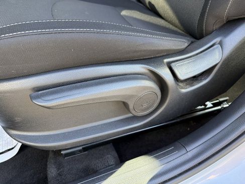 Used 2023 Kia Forte LXS image 15