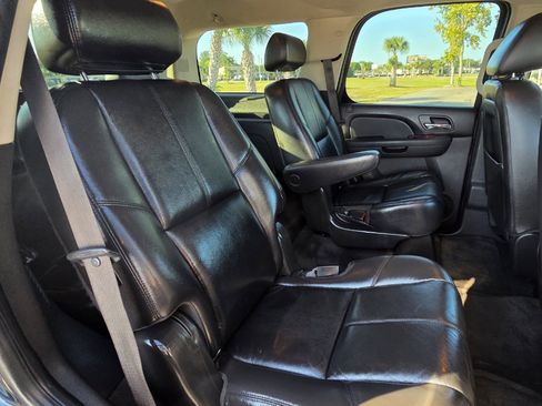 Used 2010 GMC Yukon SLT image 18