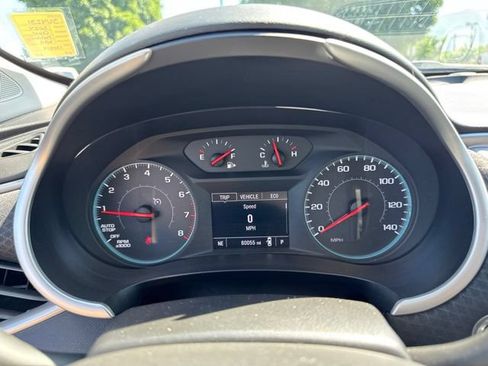 Used 2024 Chevrolet Malibu LT FWD image 18