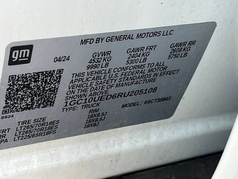 Used 2024 Chevrolet Silverado EV W/T AWD/4WD image 27