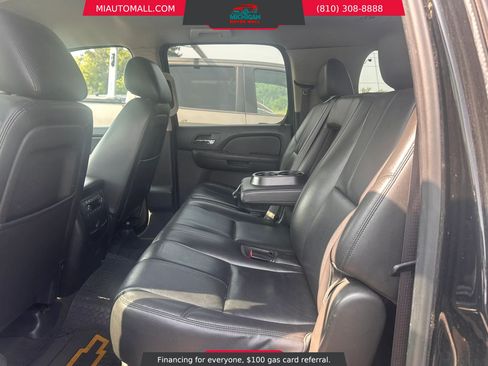 Used 2013 Chevrolet Suburban LT AWD/4WD image 21