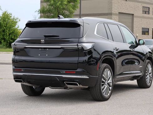 Used 2025 Buick Enclave Avenir w/ Super Cruise Package AWD/4WD image 9