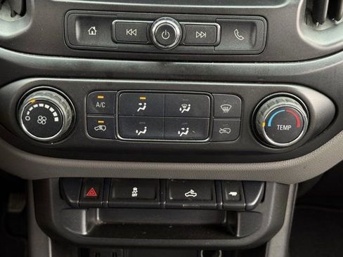 Used 2020 Chevrolet Colorado W/T w/ WT Convenience Package image 18