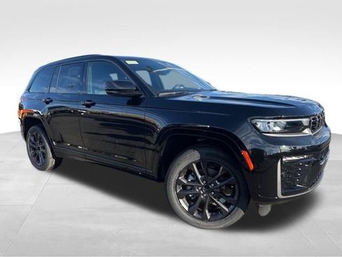New 2026 Jeep Grand Cherokee Limited image 1