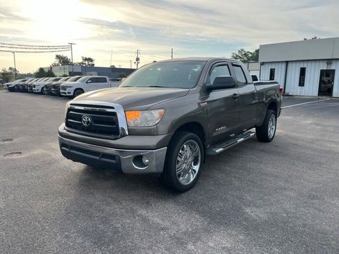 Used 2013 Toyota Tundra 2WD Double Cab w/ SR5 Pkg image 37