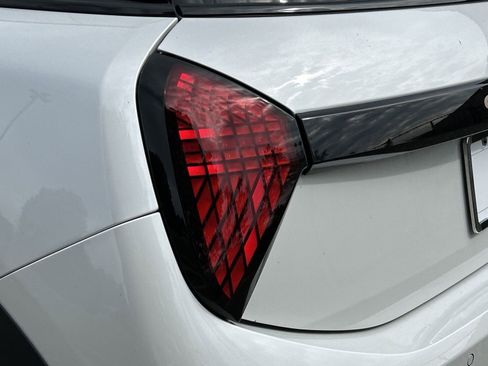 Certified 2025 MINI Cooper 2-Door Hardtop image 11