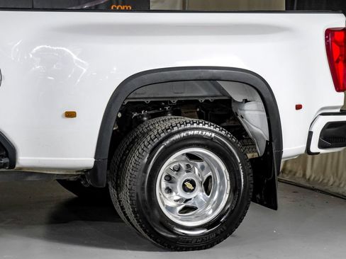 Used 2022 Chevrolet Silverado 3500 High Country w/ Safety Package II AWD/4WD image 13