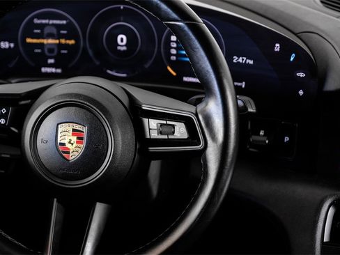 Used 2020 Porsche Taycan 4S image 15