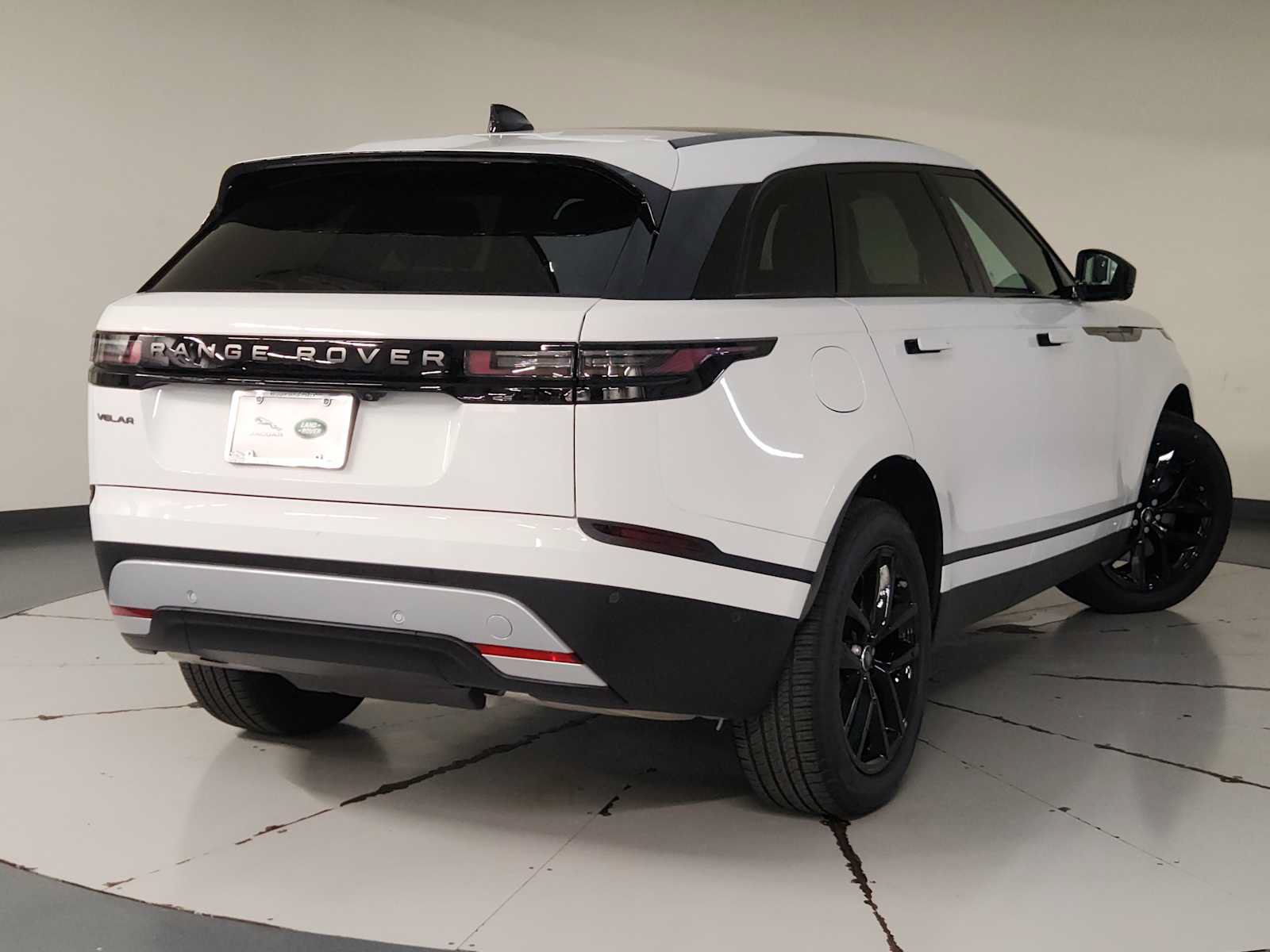 Used 2026 Land Rover Range Rover Velar S AWD/4WD image 2