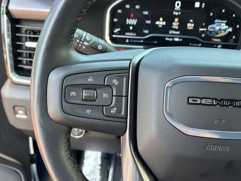 Used 2025 GMC Sierra 2500 Denali Ultimate AWD/4WD image 24