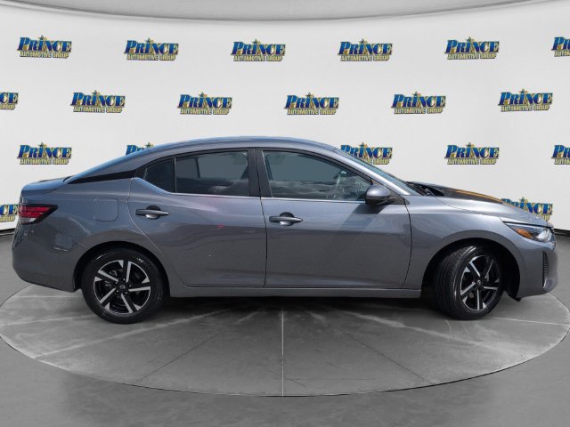 Used 2024 Nissan Sentra SV FWD image 4