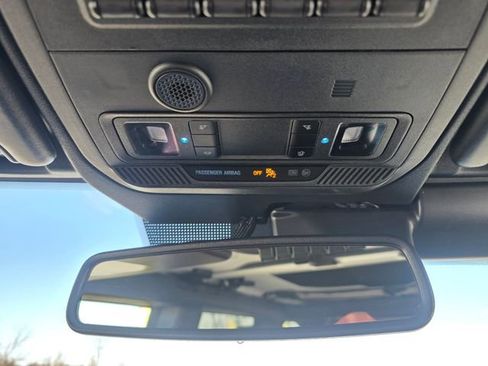 Used 2025 Ford Bronco Badlands AWD/4WD image 66