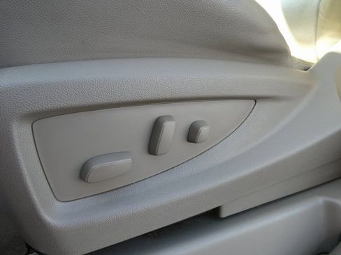 Used 2020 GMC Yukon SLT w/ Open Road Package image 28