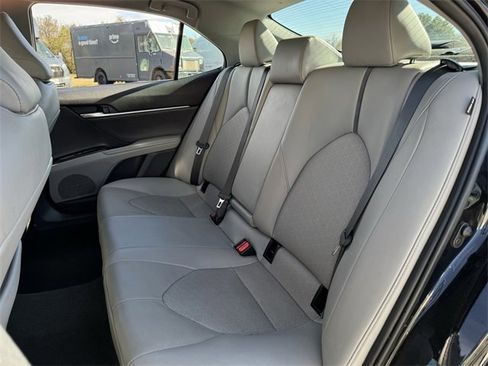 Used 2023 Toyota Camry XSE image 29