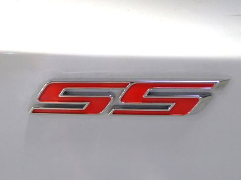 Used 2016 Chevrolet Camaro SS image 30