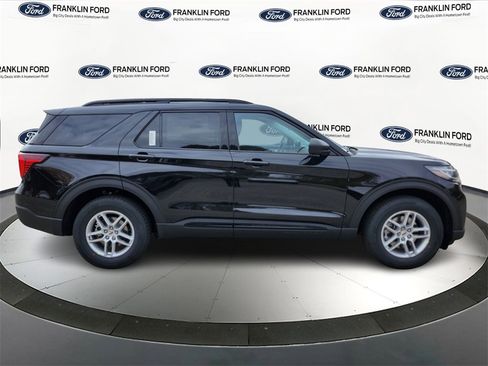 New 2026 Ford Explorer Active image 6