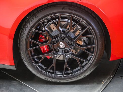 Certified 2022 Porsche 911 Carrera S RWD image 14