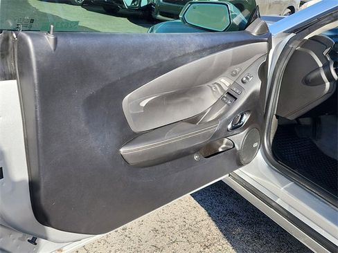 Used 2012 Chevrolet Camaro LT image 9