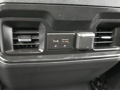 Used 2019 Chevrolet Silverado 1500 LT Trail Boss AWD/4WD image 34