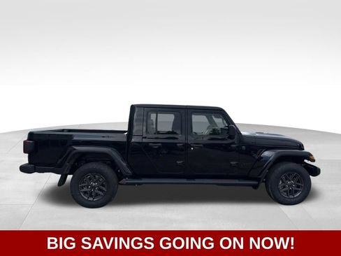 New 2026 Jeep Gladiator Sport AWD/4WD image 11