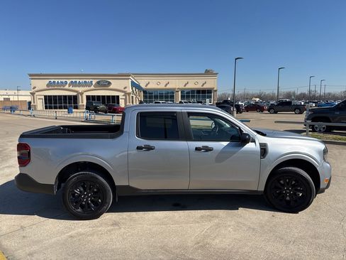 Certified 2024 Ford Maverick XLT w/ XLT Luxury Package image 17