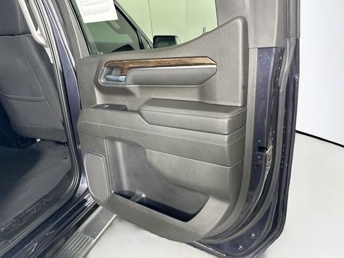 Used 2022 GMC Sierra 1500 Elevation image 28