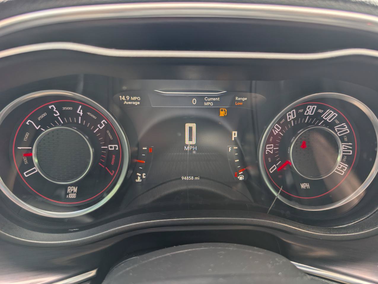 Used 2016 Dodge Challenger SXT RWD image 20