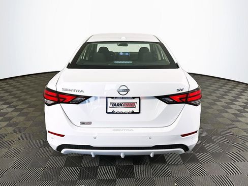 Certified 2024 Nissan Sentra SV FWD image 9