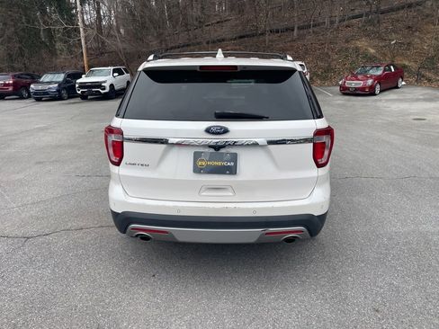 Used 2017 Ford Explorer Limited image 6
