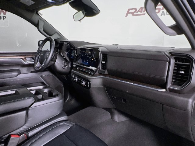 Used 2026 Chevrolet Silverado 1500 RST AWD/4WD image 37