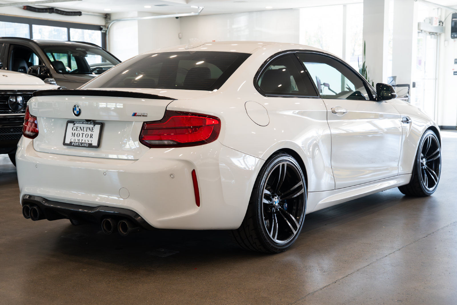 Used 2018 BMW M2 RWD image 4