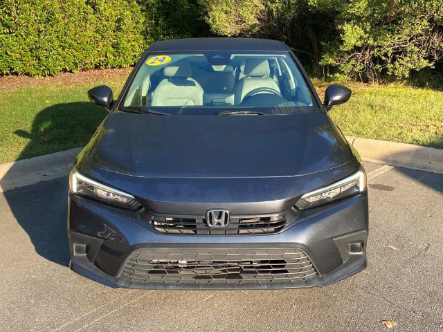 Used 2024 Honda Civic LX image 2