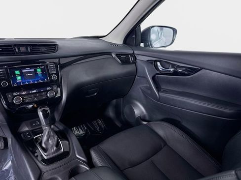 Certified 2021 Nissan Rogue Sport SL w/ Premium Package image 26