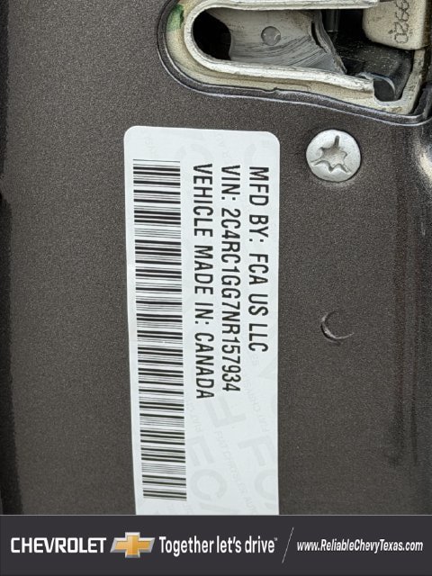 Used 2022 Chrysler Pacifica Limited FWD image 10