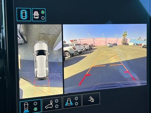 New 2026 GMC Yukon Elevation image 20