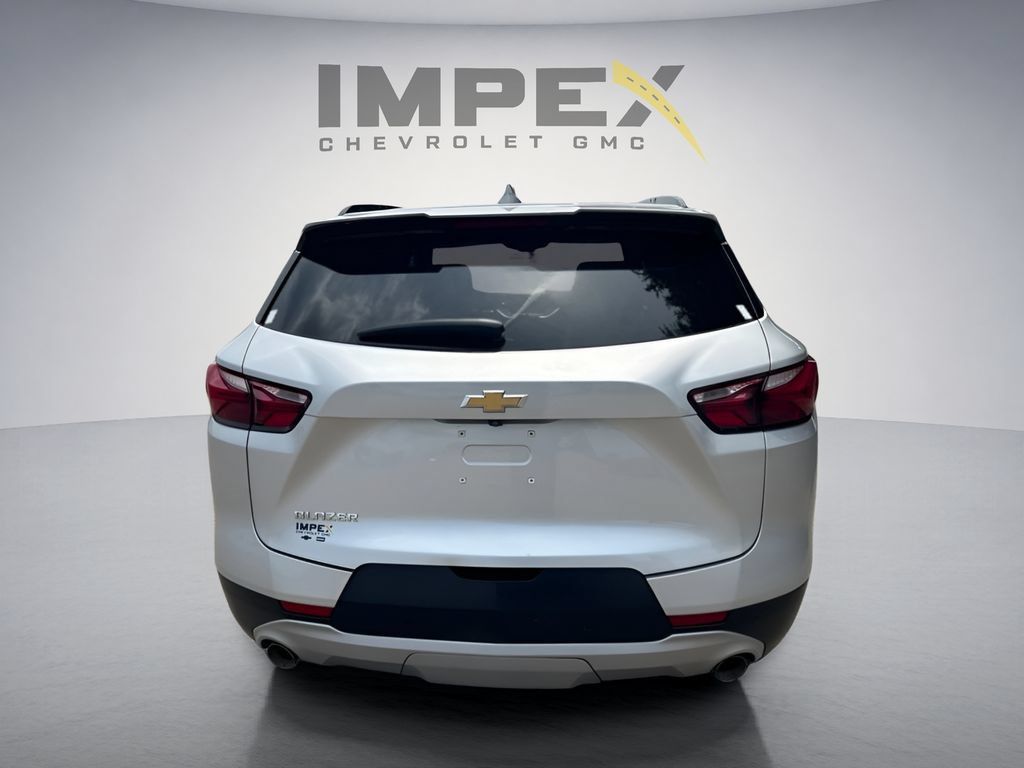 Used 2022 Chevrolet Blazer LT FWD image 4