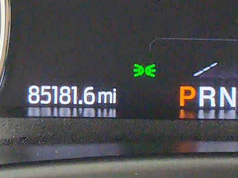 Used 2021 Ford Expedition Max Limited image 16