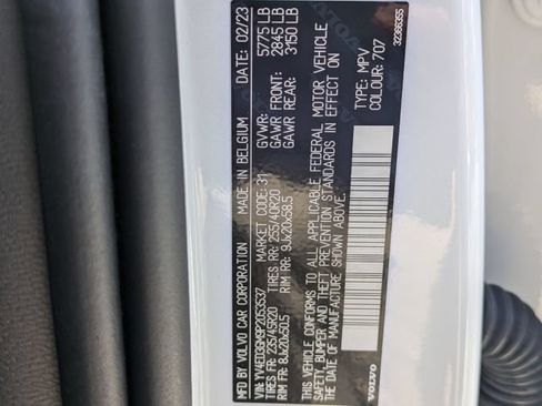Certified 2023 Volvo C40 P8 Recharge Ultimate AWD/4WD image 31