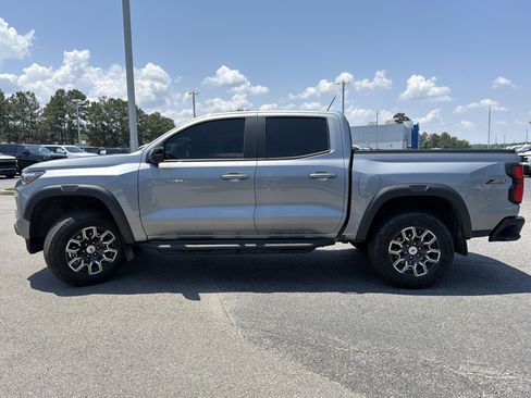 Used 2023 Chevrolet Colorado Z71 w/ Z71 Convenience Package 2 AWD/4WD image 9