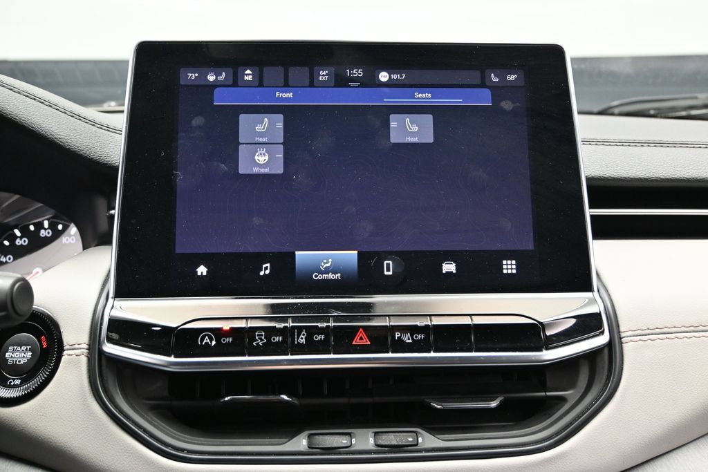 Used 2025 Jeep Compass Limited AWD/4WD image 32