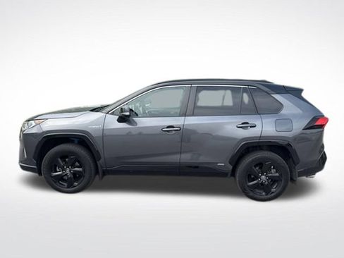 Used 2021 Toyota RAV4 XSE AWD/4WD image 2
