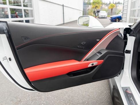 Used 2019 Chevrolet Corvette ZR1 RWD image 14