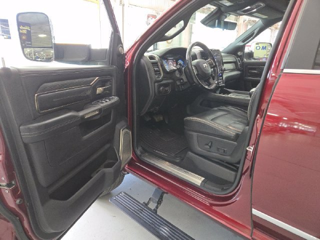 Used 2021 RAM 2500 Limited AWD/4WD image 34