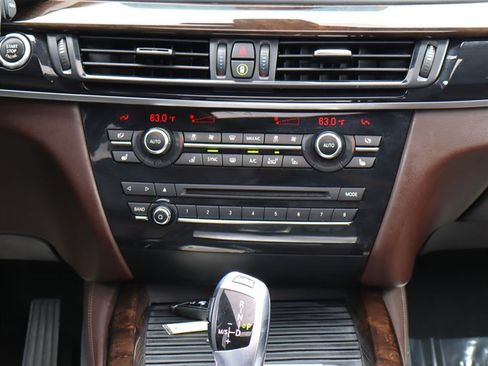 Used 2016 BMW X5 xDrive35d AWD/4WD image 14