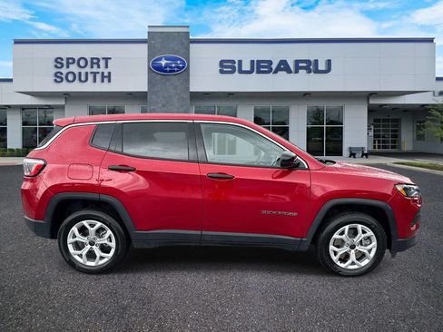 Used 2025 Jeep Compass Sport AWD/4WD image 2