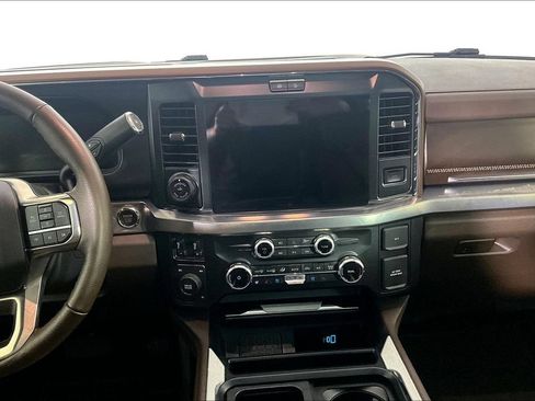 Used 2025 Ford F450 King Ranch w/ FX4 Off-Road Package AWD/4WD image 6