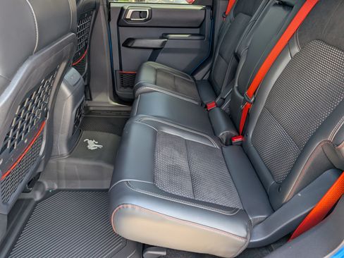 Used 2024 Ford Bronco Raptor w/ Interior Carbon Fiber Pack 6 AWD/4WD image 11