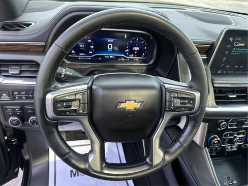 Used 2023 Chevrolet Tahoe Premier AWD/4WD image 19