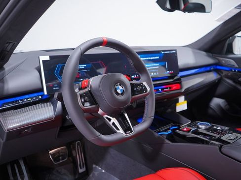 New 2026 BMW M5 Touring image 6