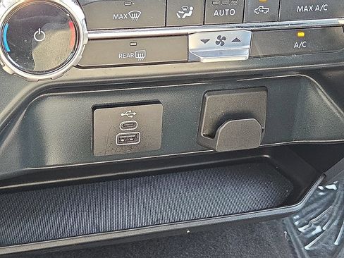 Used 2025 Ford F150 XLT w/ Equipment Group 301A Standard RWD image 28